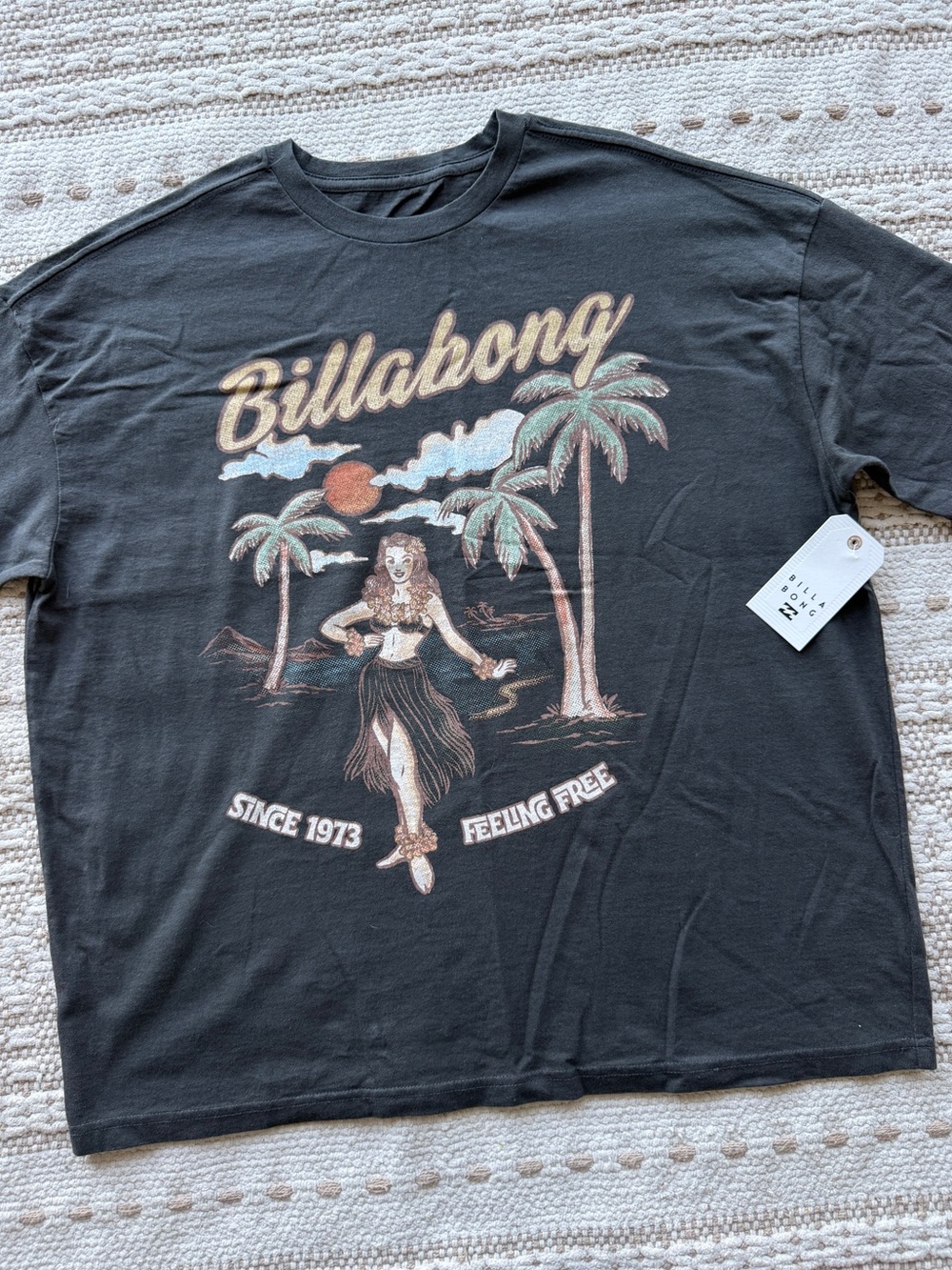 🔥🔥BILLABONG - OVERSIZED MY SUNNY GIRL SHORT SLEEVE BOYFRIEND TEE🔥🔥